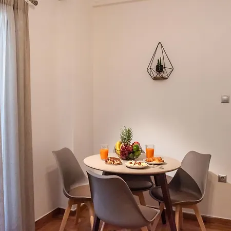 Relax Under Acropolis Apartment *